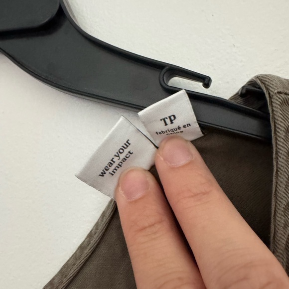 Tentree Blakely Jumpsuit - Olive Lightweight Tencel - Picture 9 of 15